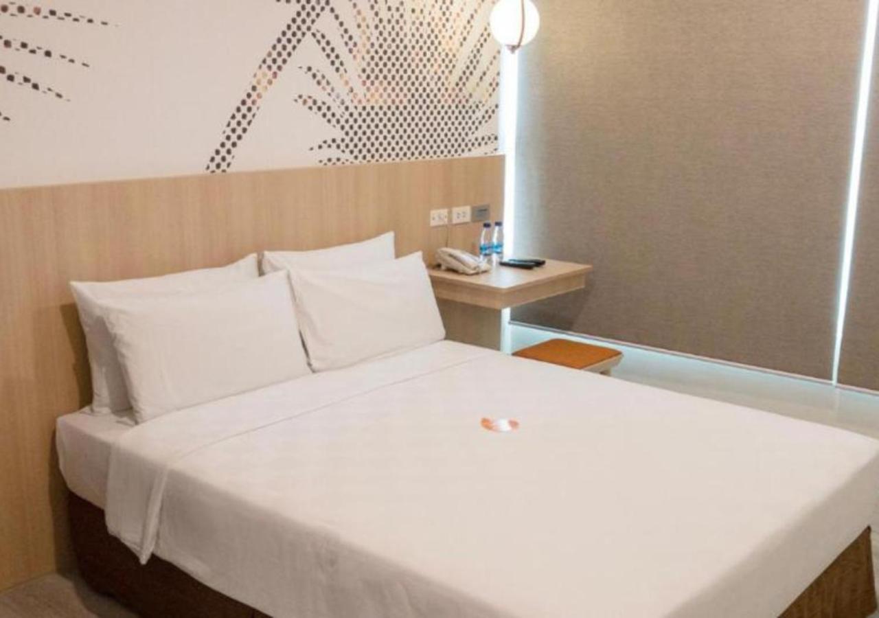 Go Hotels Plus Mandaluyong Ngoại thất bức ảnh