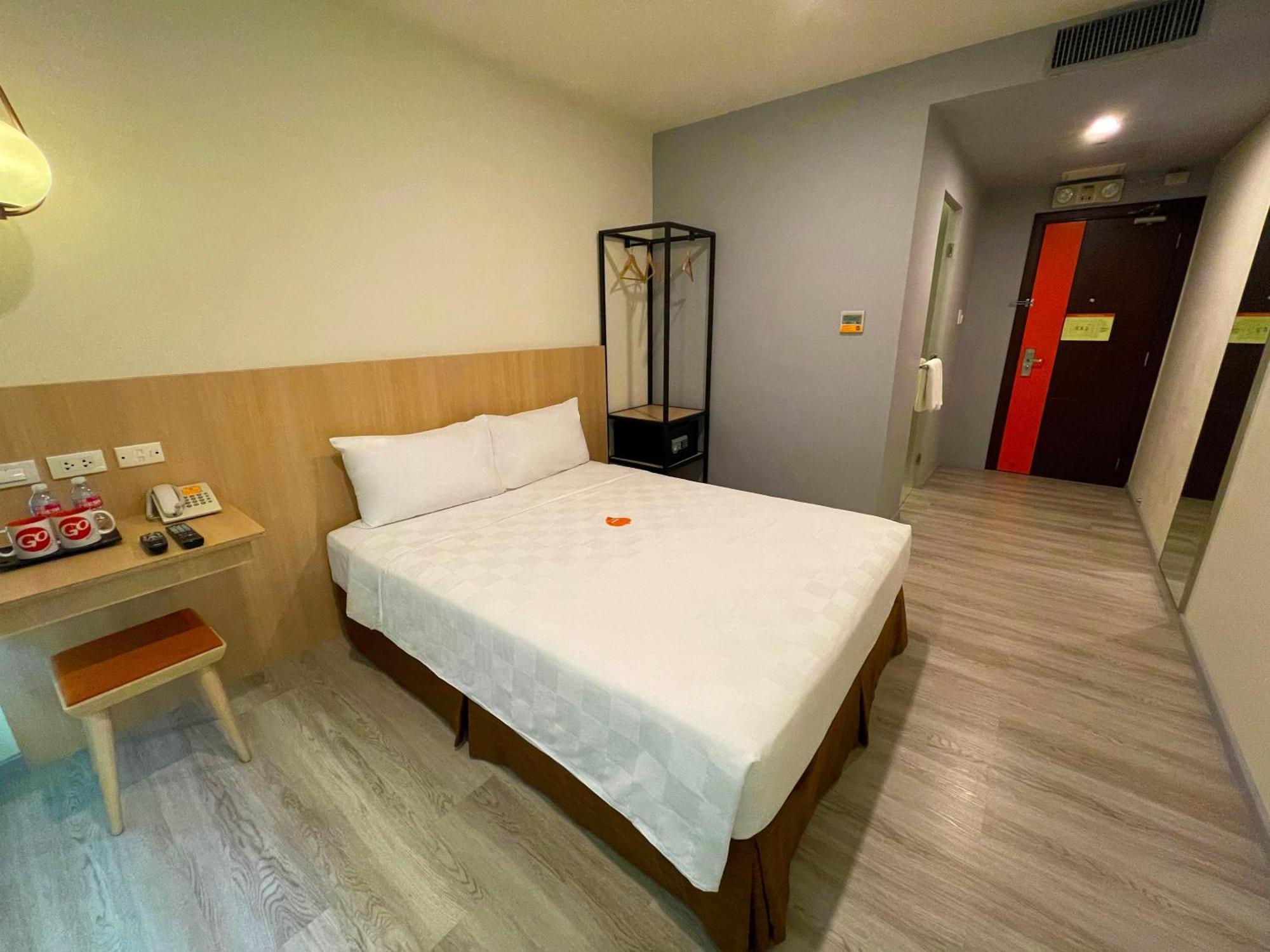 Go Hotels Plus Mandaluyong Ngoại thất bức ảnh