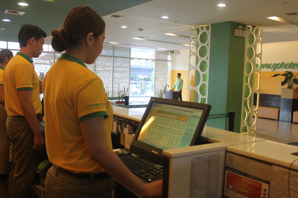 Go Hotels Plus Mandaluyong Ngoại thất bức ảnh