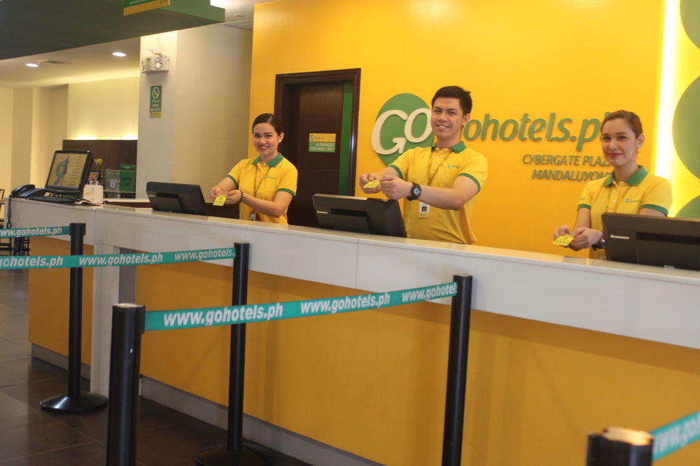 Go Hotels Plus Mandaluyong Ngoại thất bức ảnh